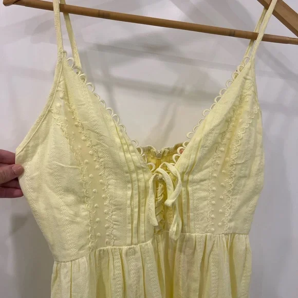 Yellow sundress - Picture 2 of 6